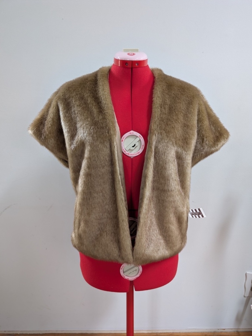 Henri Bendel Collectible Faux Fur Vest Reversible Gorgeous Item Fall & Winter C